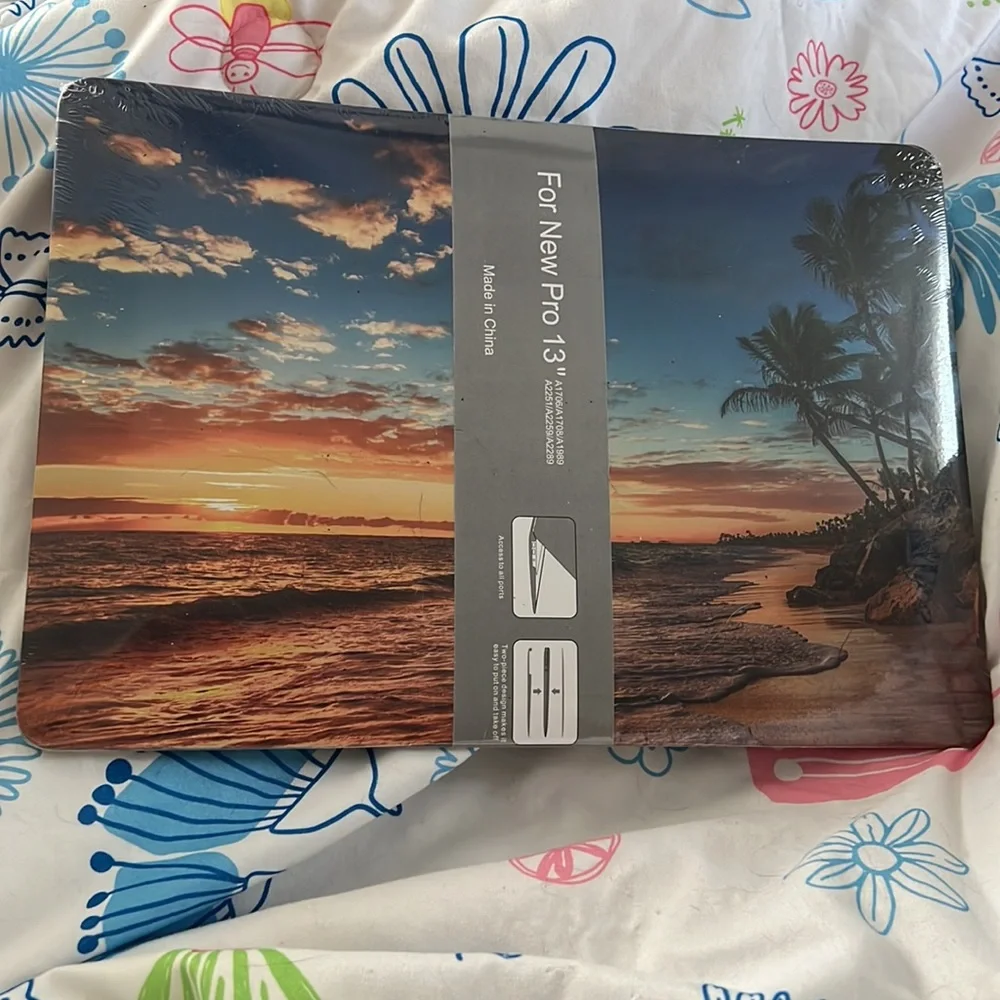 NWT new pro 13” A1706/A1708/A1989 A2251/A2259/A2289 hard cover